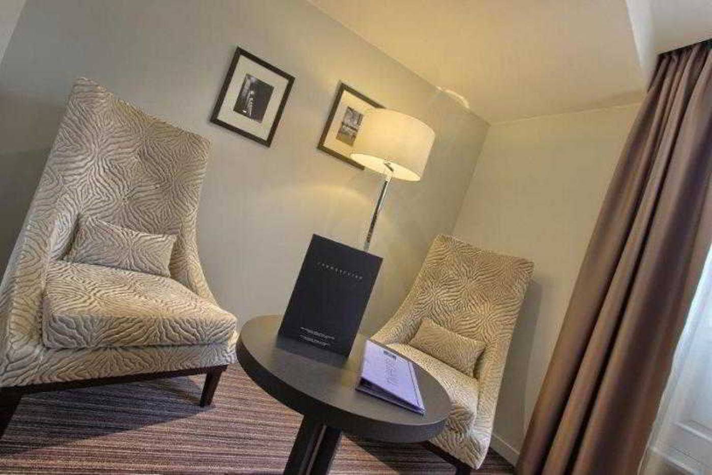 Chamar-Hotel-Room-19