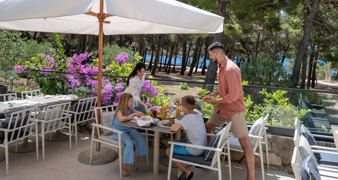 Bluesun-Hotel-Elaphusa-Restaurant-83