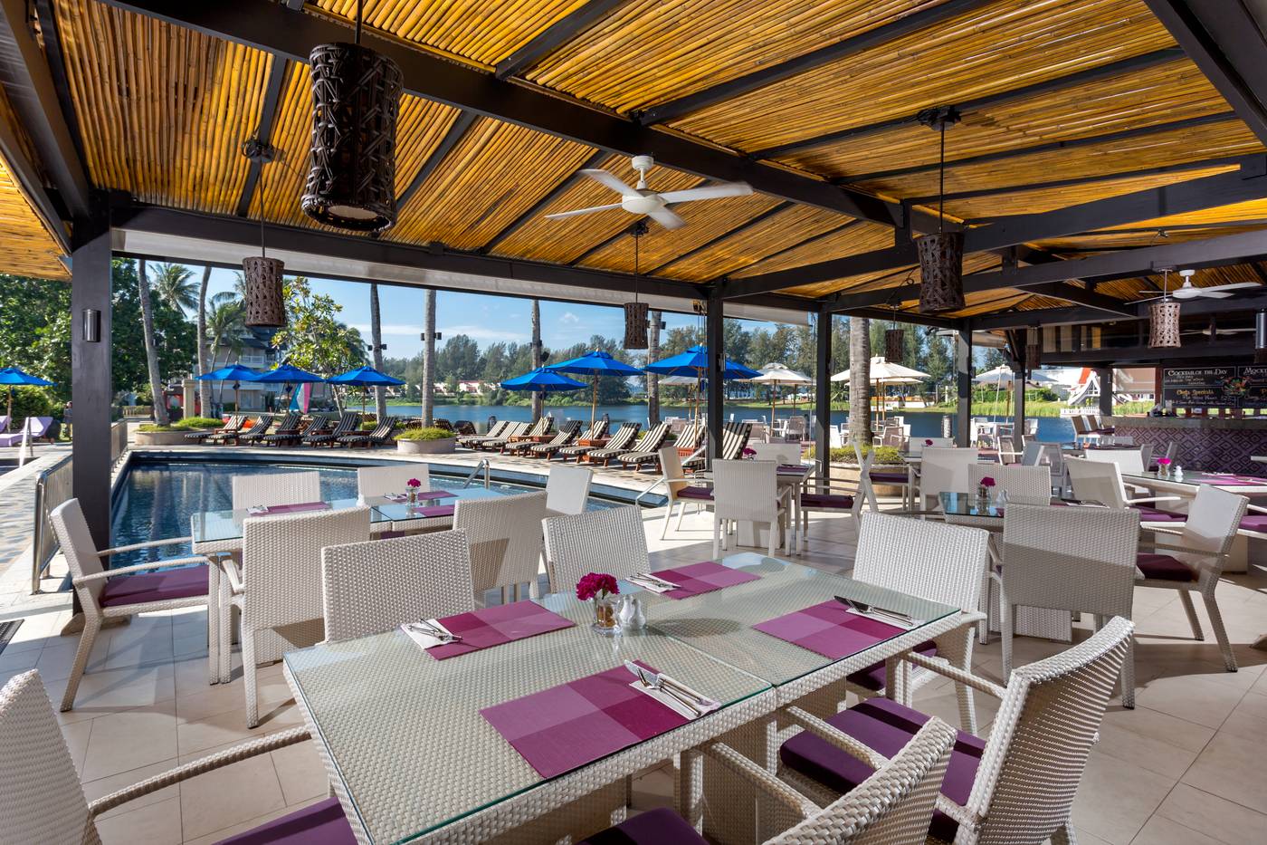 Angsana-Laguna-Phuket-Restaurant-28