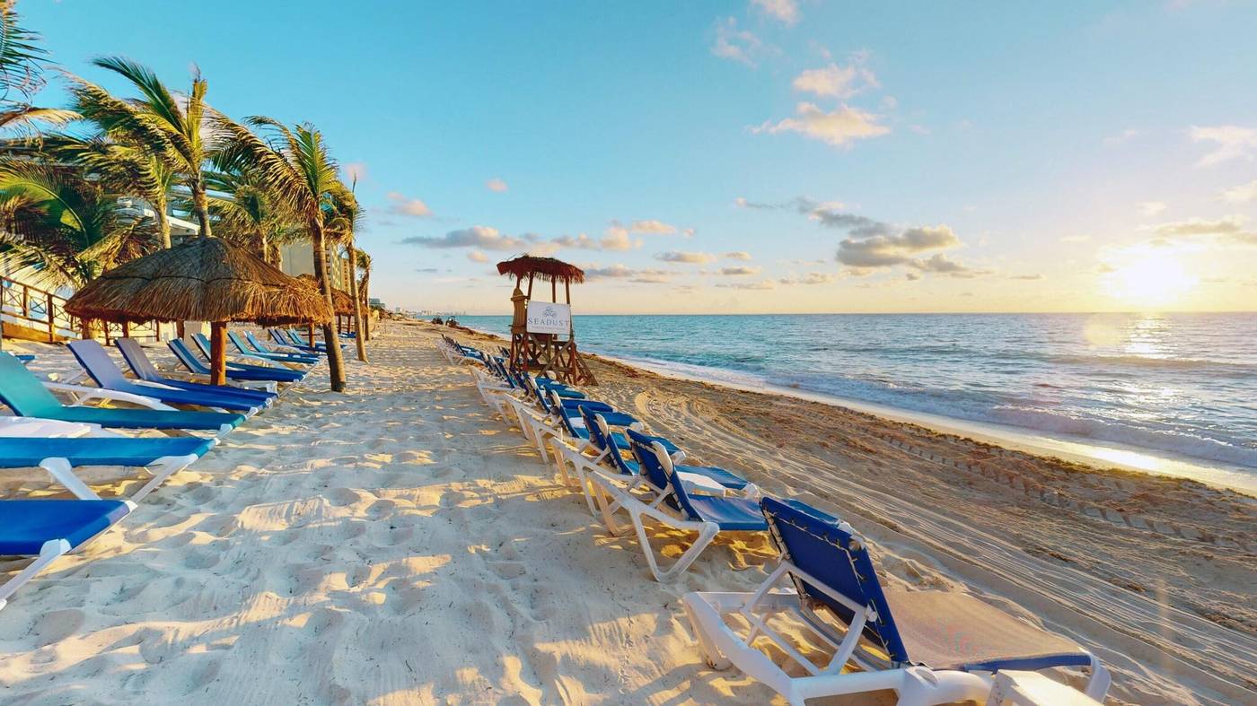 Seadust-Cancun-Family-Resort-Beach-106