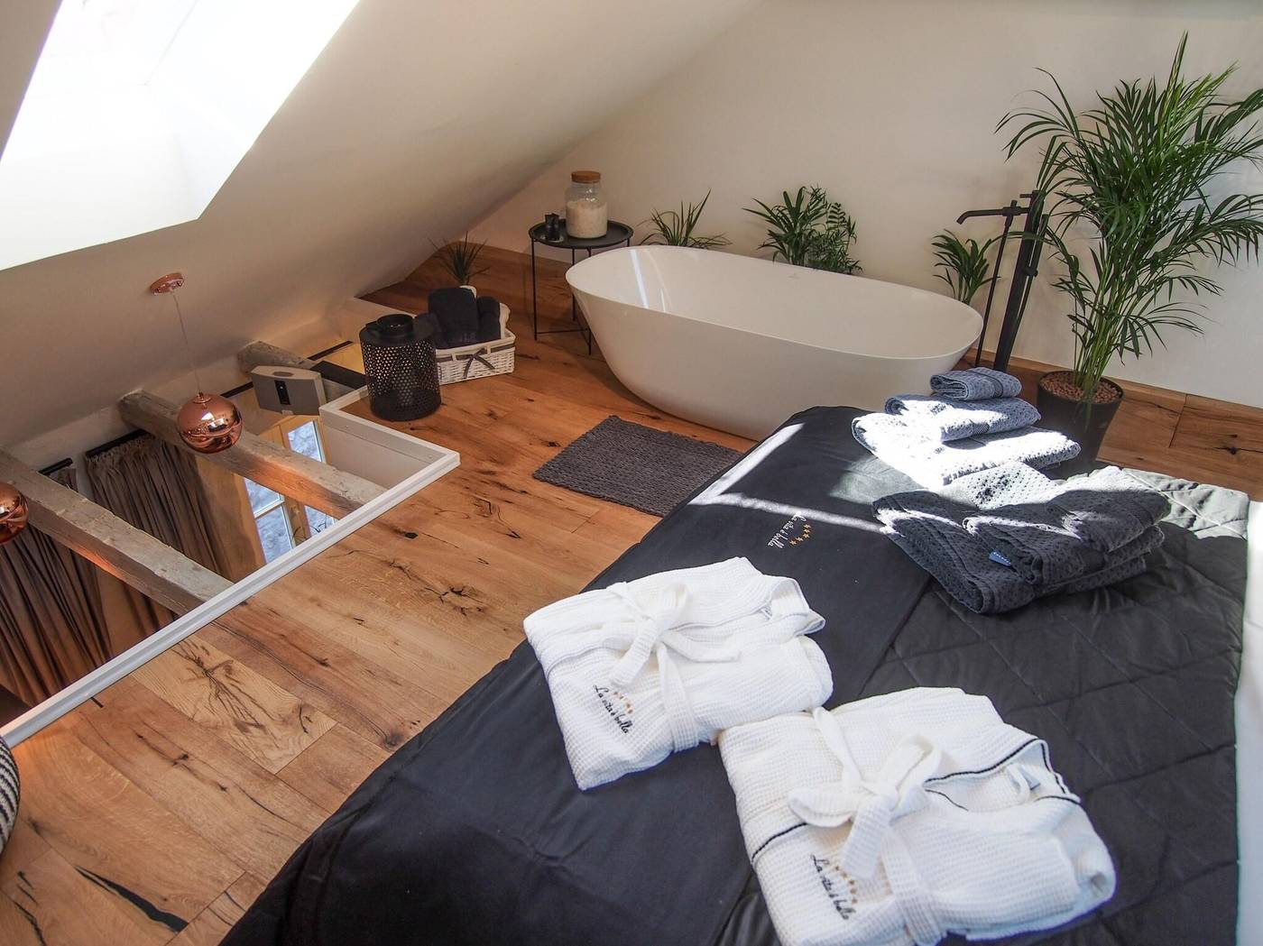 La-Vita-e-Bella-IV-Room-20