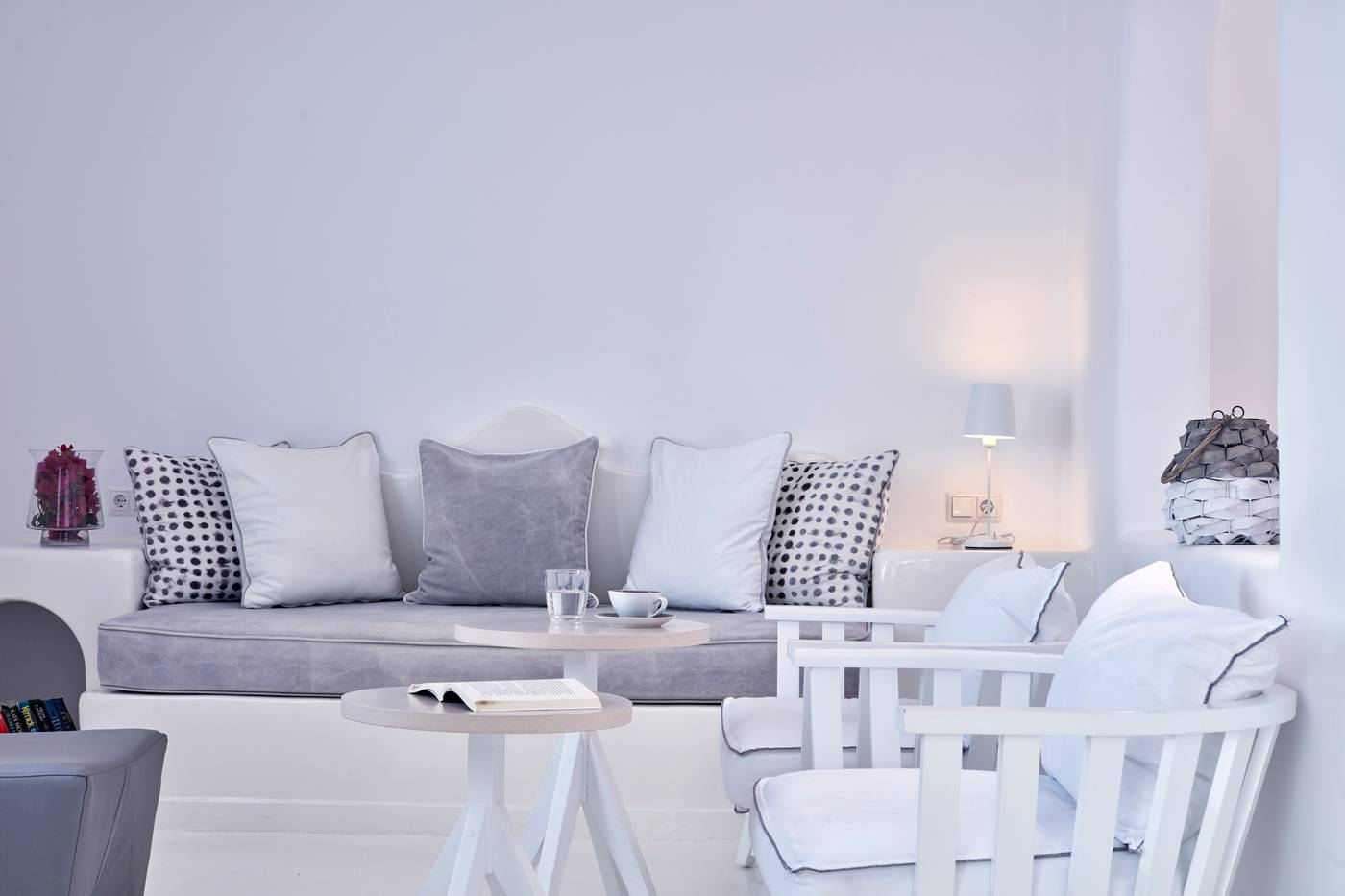 Cliffside-Suites-Room-9