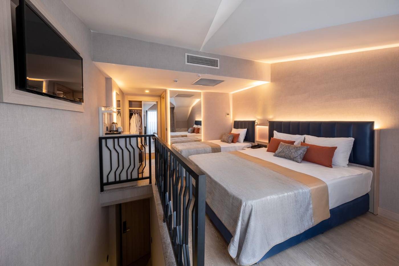 Nashira-Resort-Hotel---Aqua-Spa-Room-36