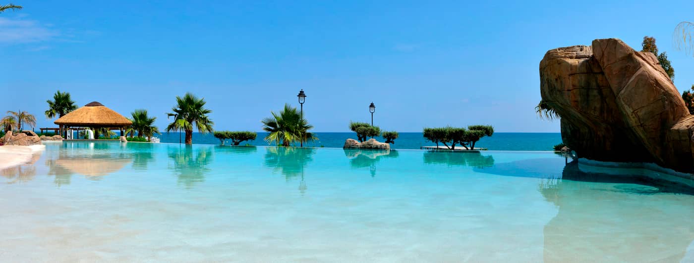 Gran-Hotel-Las-Fuentes-Pool-17