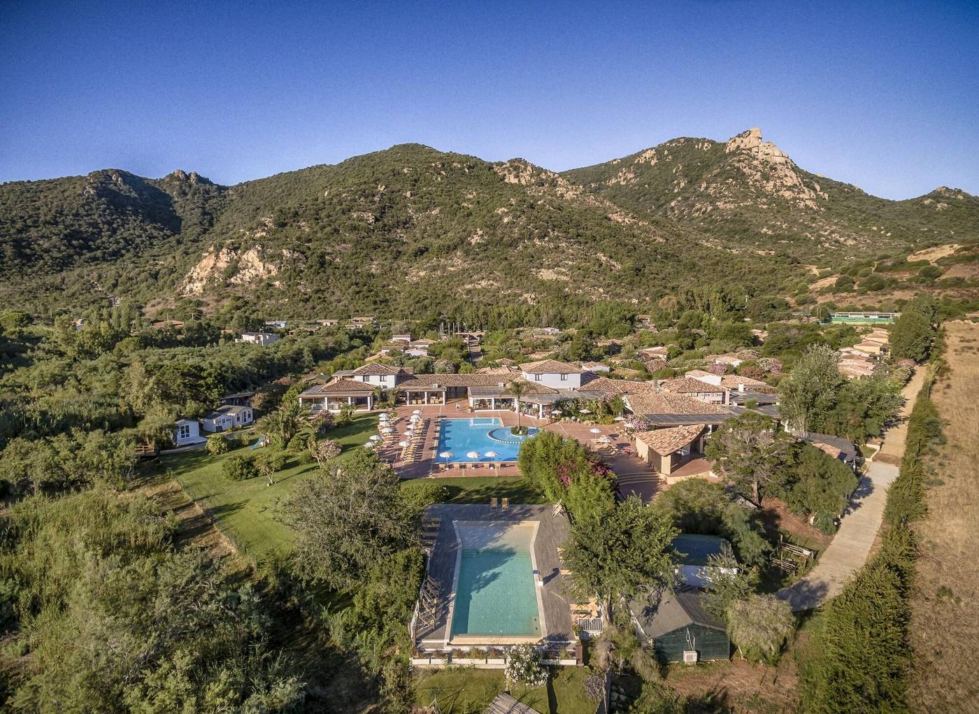 Perdepera-Resort-General-view-11