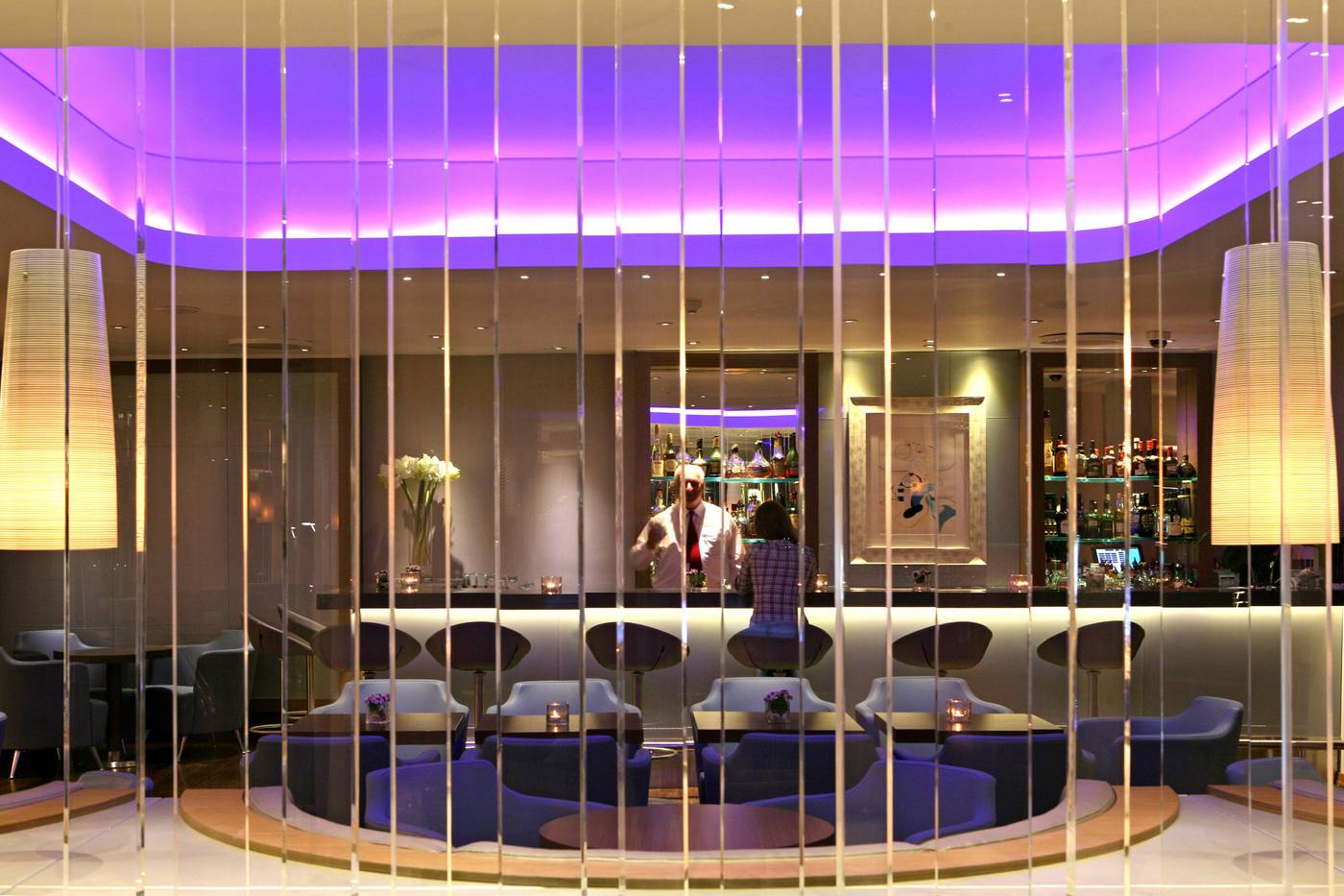 Crowne-Plaza-Limassol-Bar-41