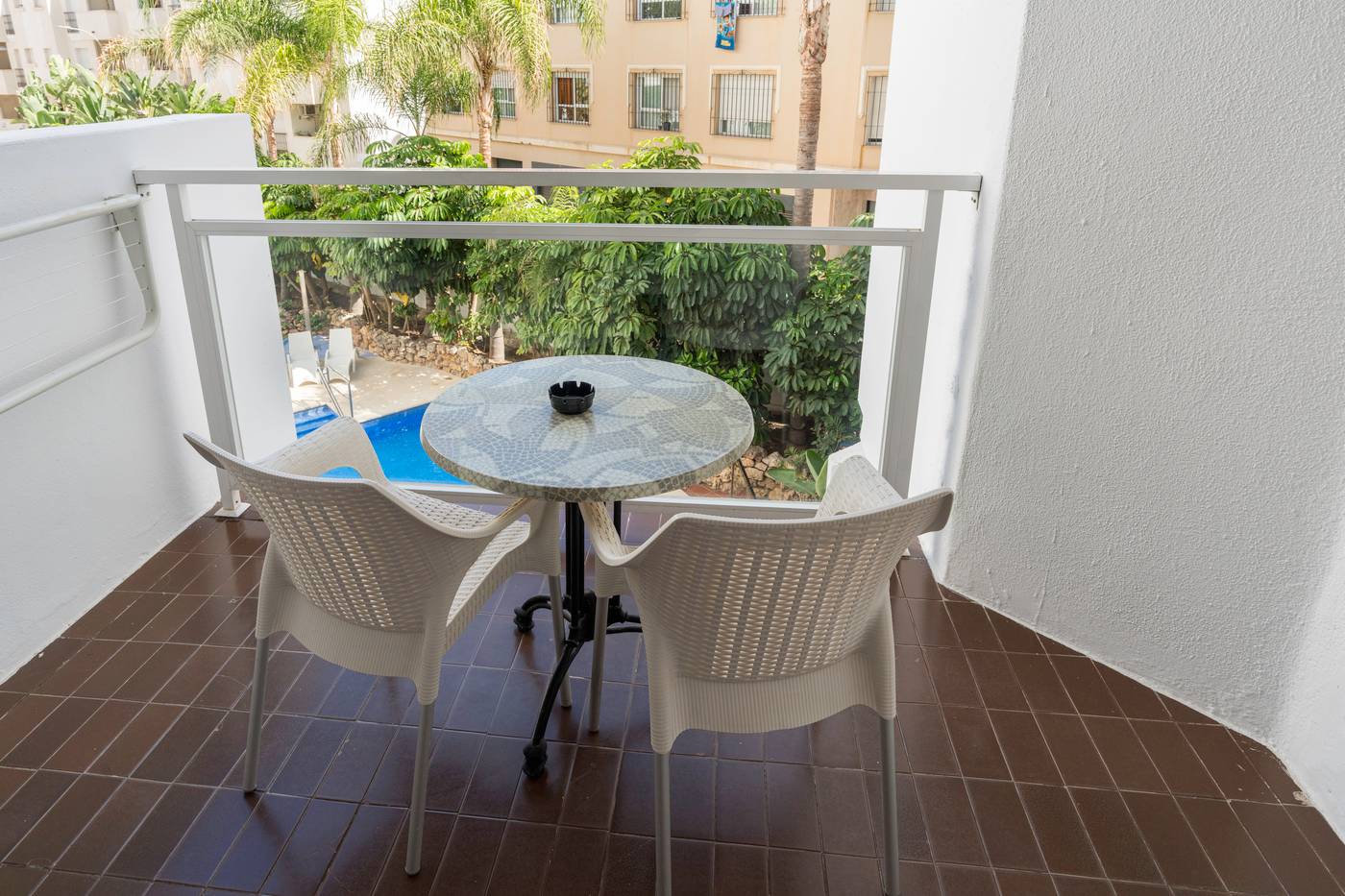 AluaSun-Lago-Rojo-Room-20