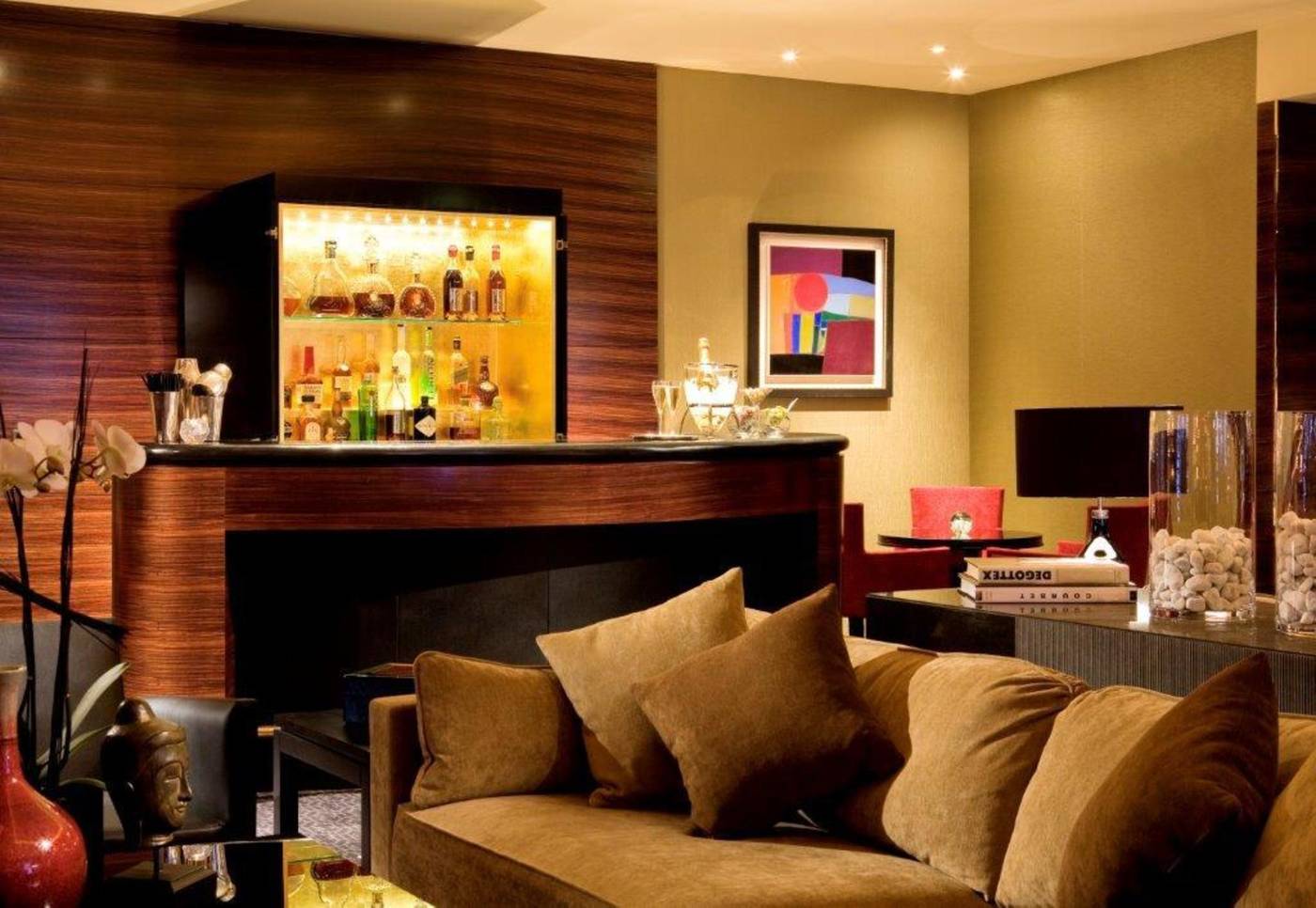 Warwick-Paris-Lobby-13