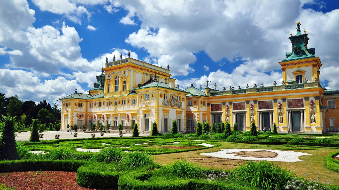Hotel-Indigo-Warsaw---Nowy-Swiat-General-view-1