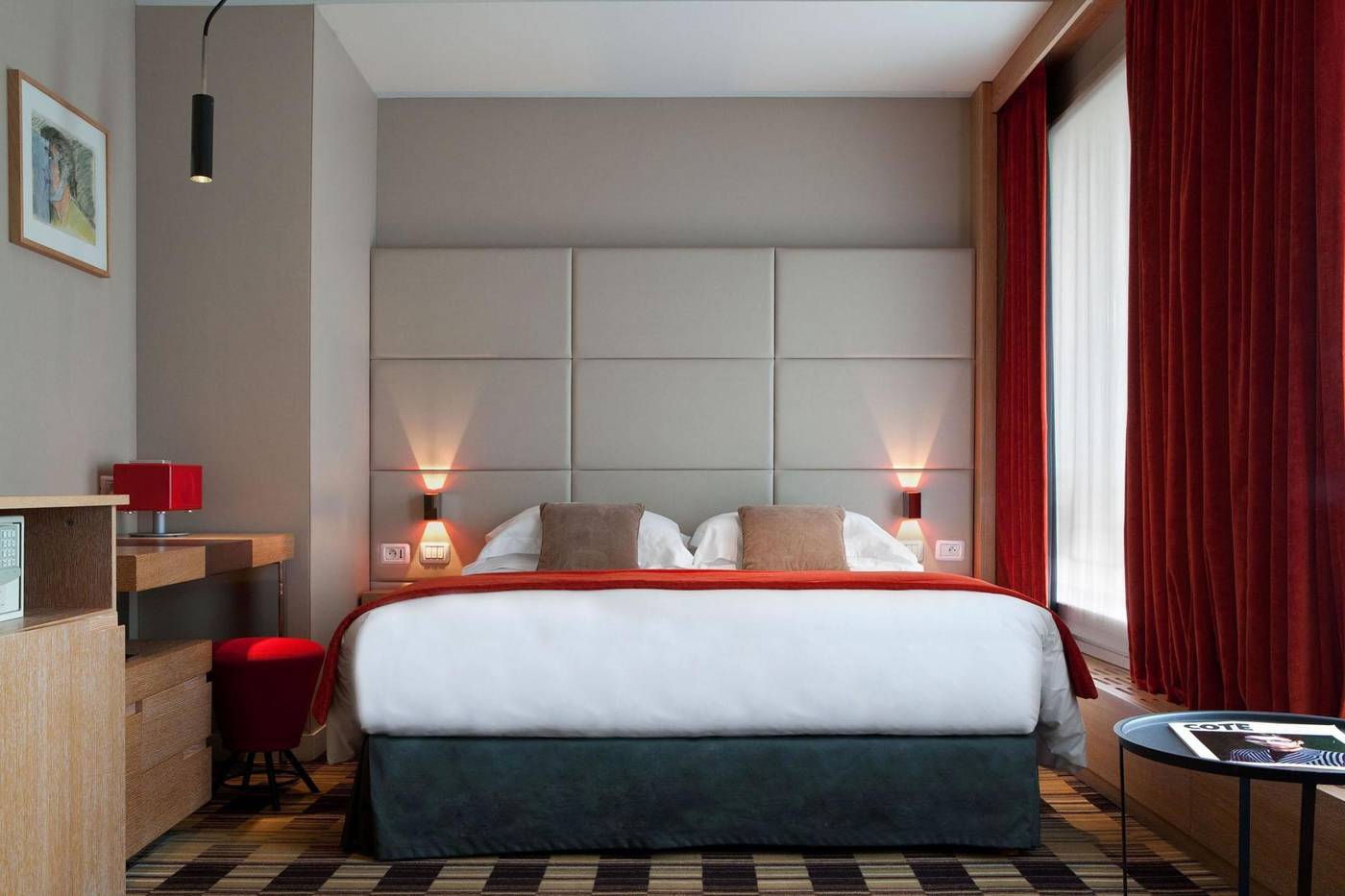 Hotel-Golden-Tulip-Opera-De-Noailles-Room-31