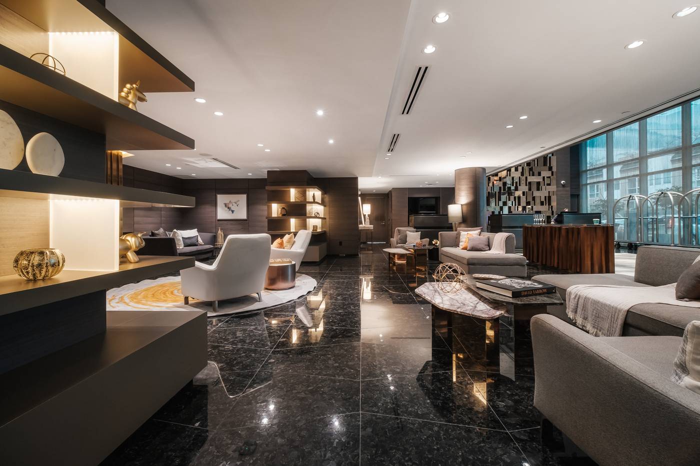 Paradox-Hotel-Vancouver-Lobby-1