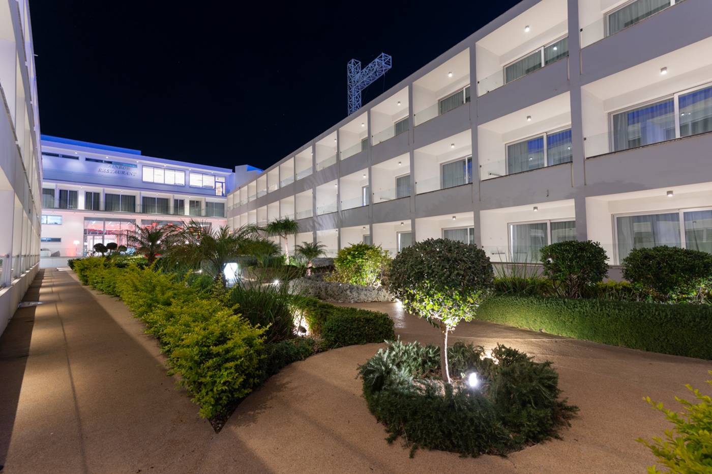 Nicholas-Color-Hotel-General-view-14