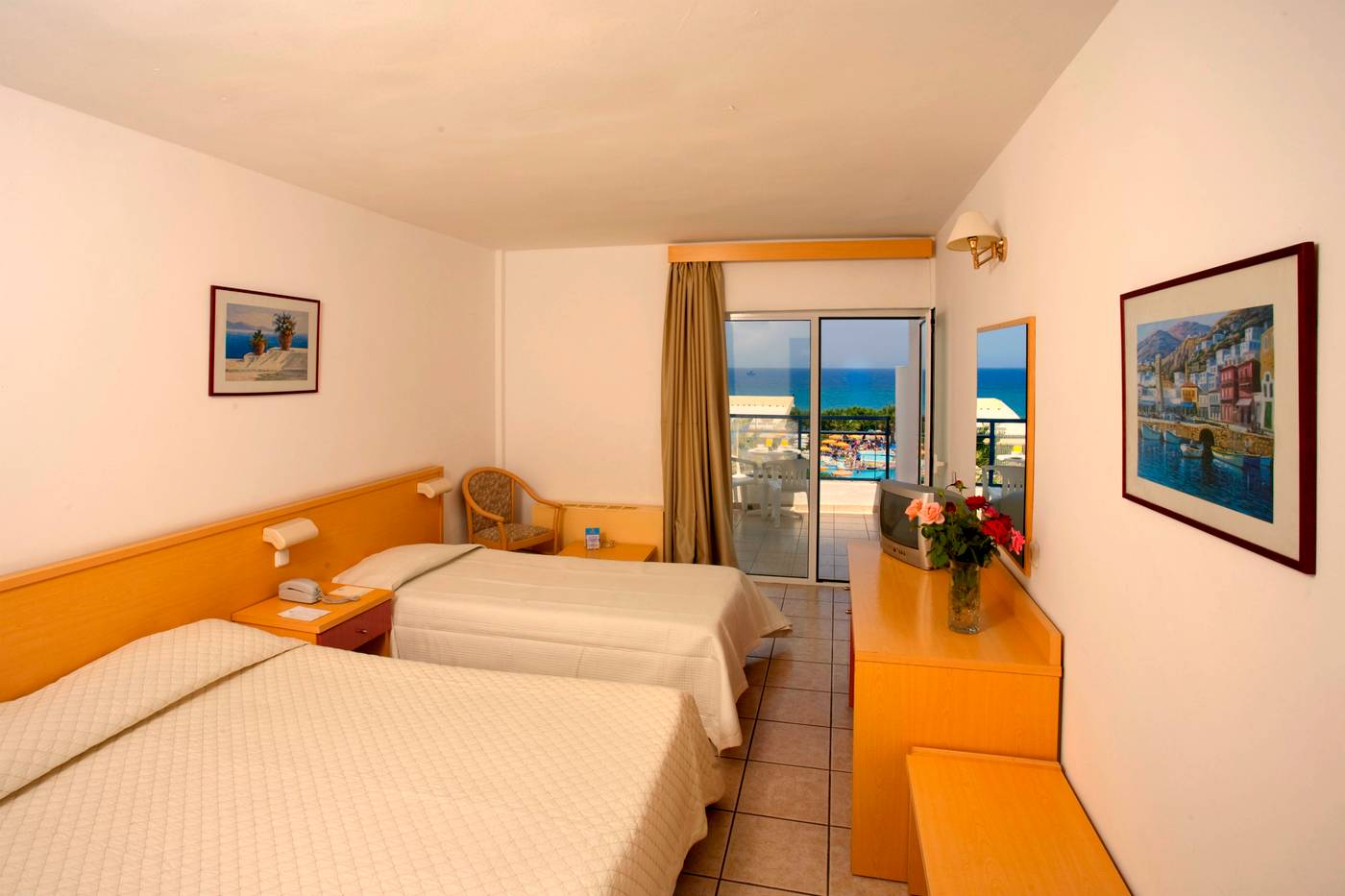 Doreta-Beach-Resort-Room-10