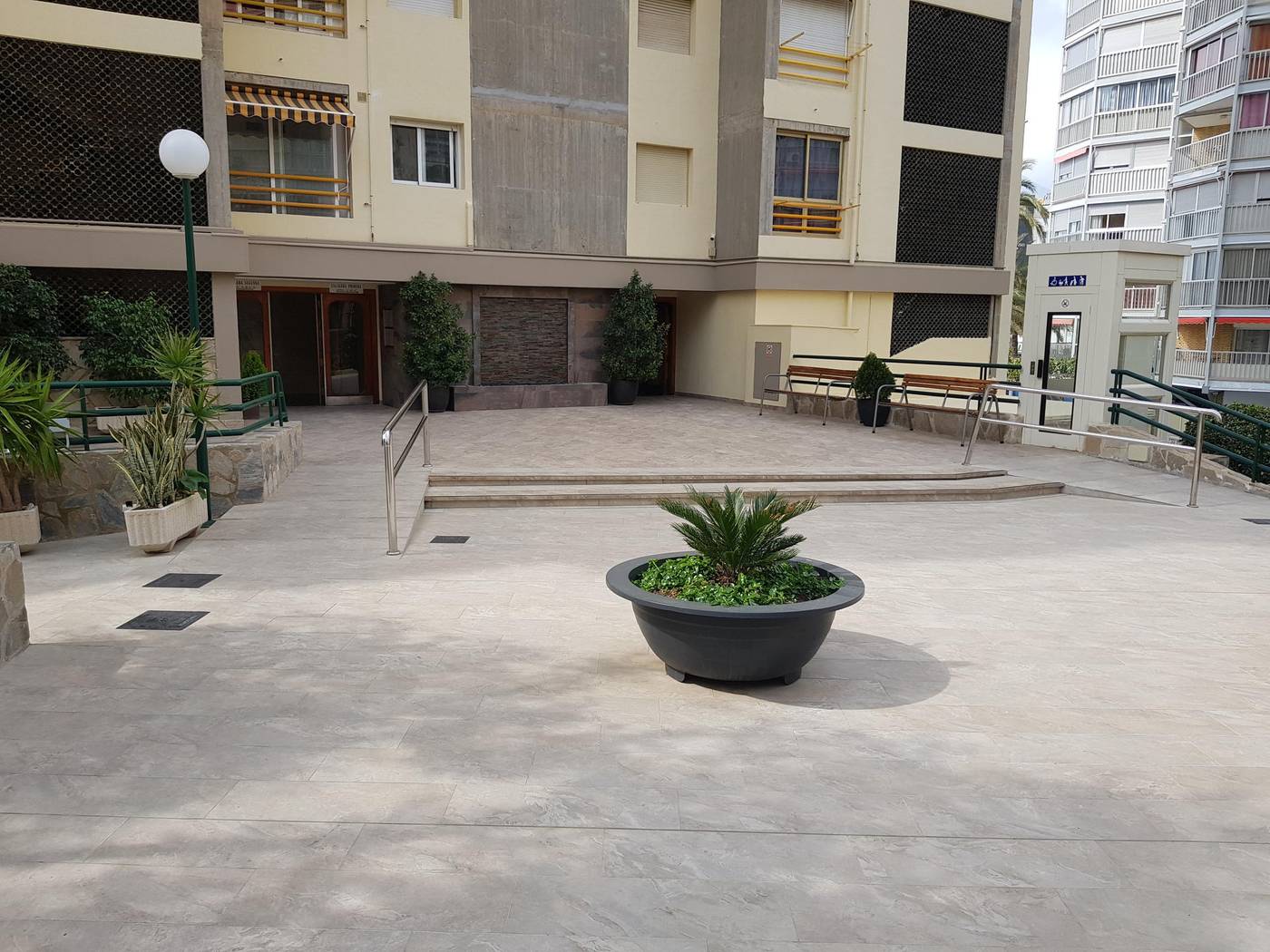 Don-Miguel-I-Lobby-3