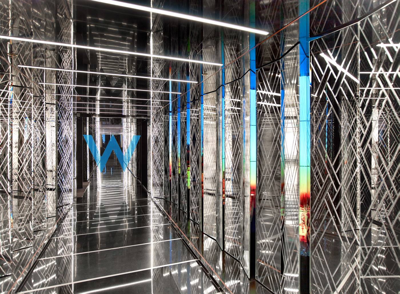 W-Hotel-Istanbul-Lobby-28