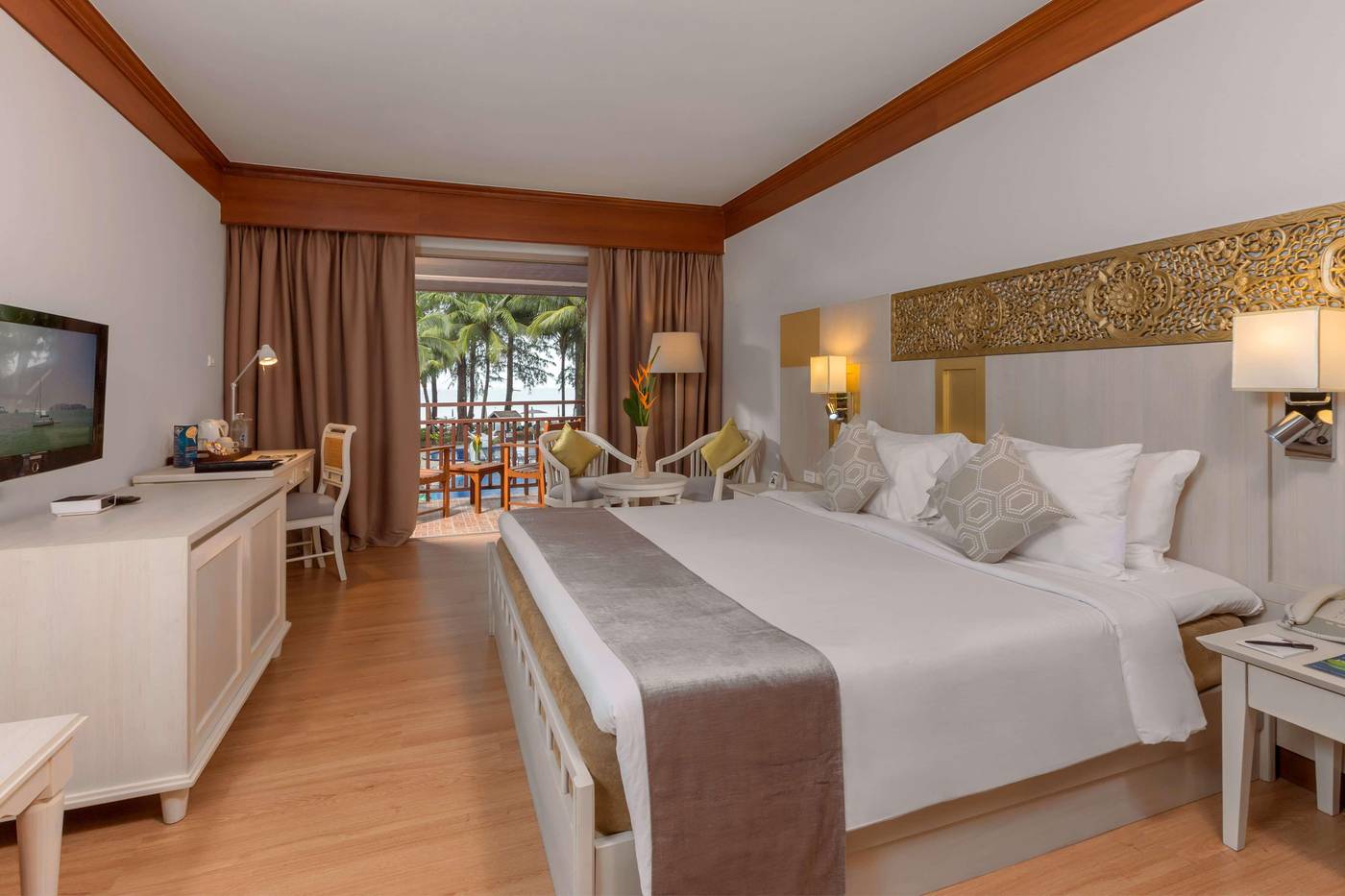 Best-Western-Premier-Bangtao-Beach-Resort-and-Spa-Room-19