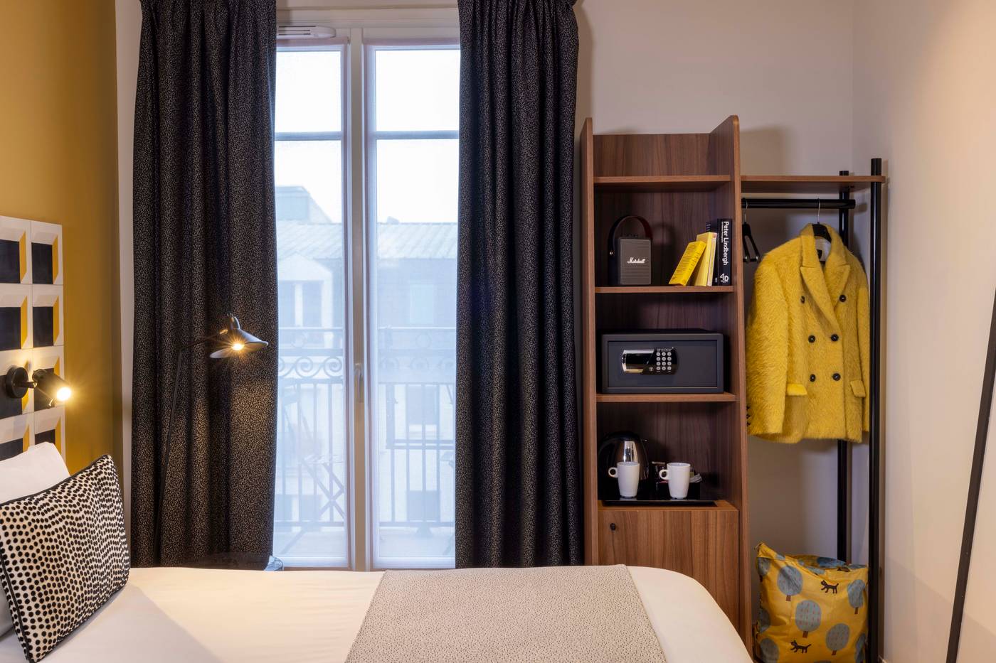 Paris-Art-Hotel-Quartier-Latin-By-Malone-Room-26