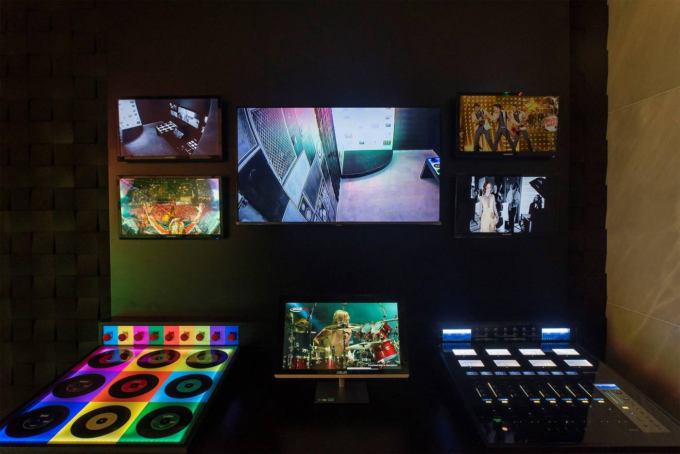 HF-Fenix-Music-Lobby-46