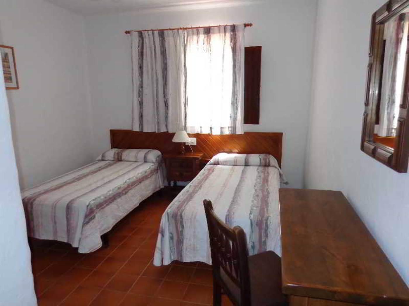 Benet-Los-Pinares-Apartments-Room-17