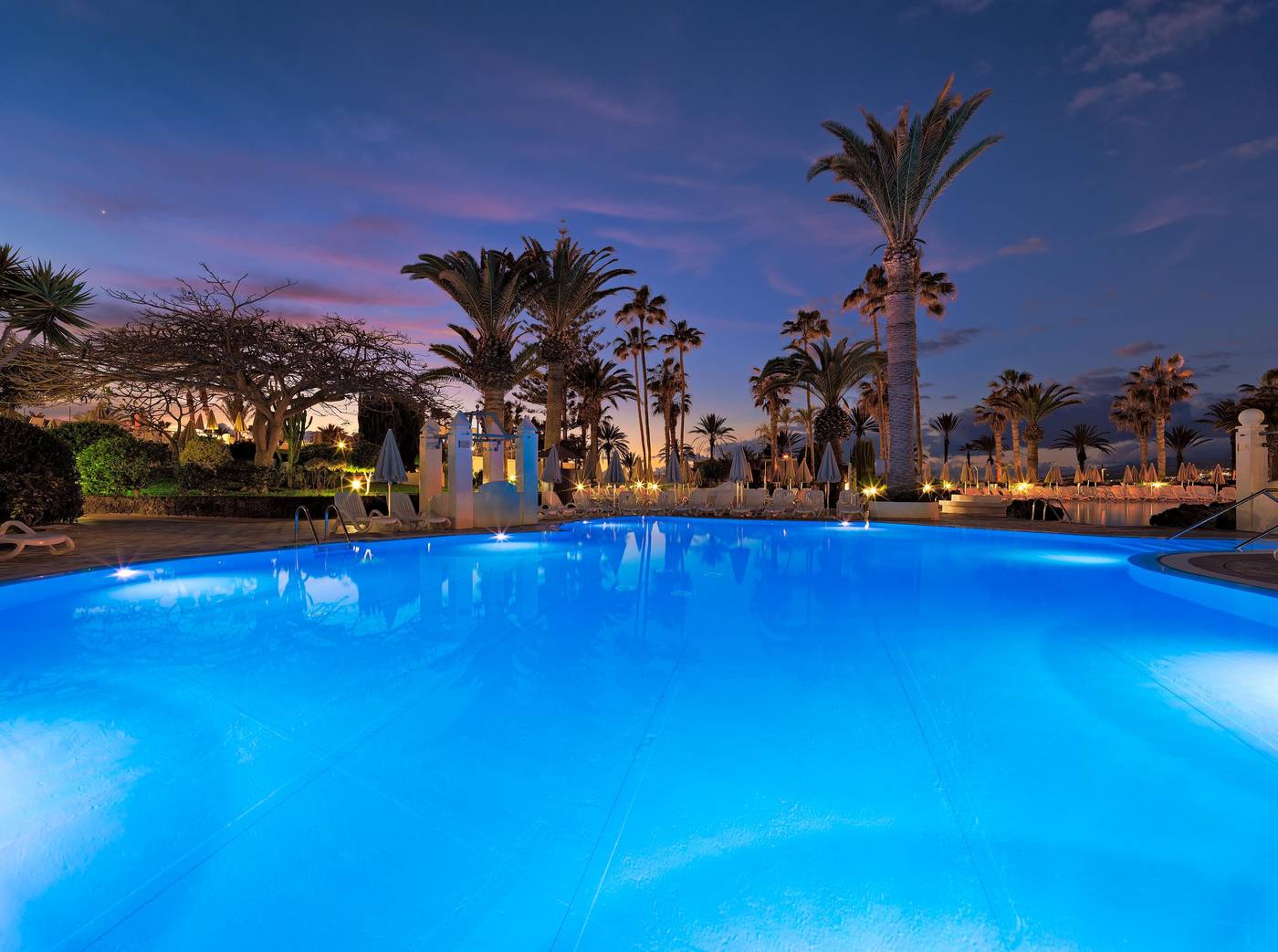 H10-Las-Palmeras-Pool-5