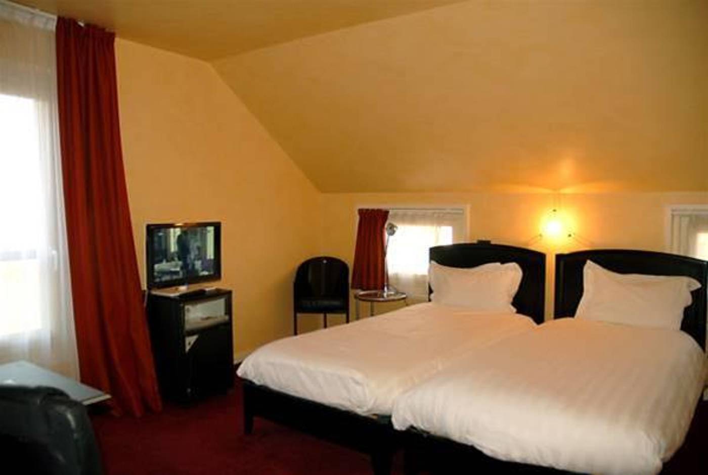 Hotel Du Palais De Lisle-France-ANNECY-General view-6