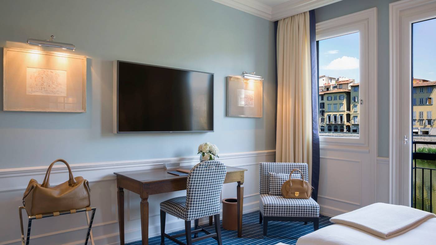 Hotel-Lungarno-Room-36