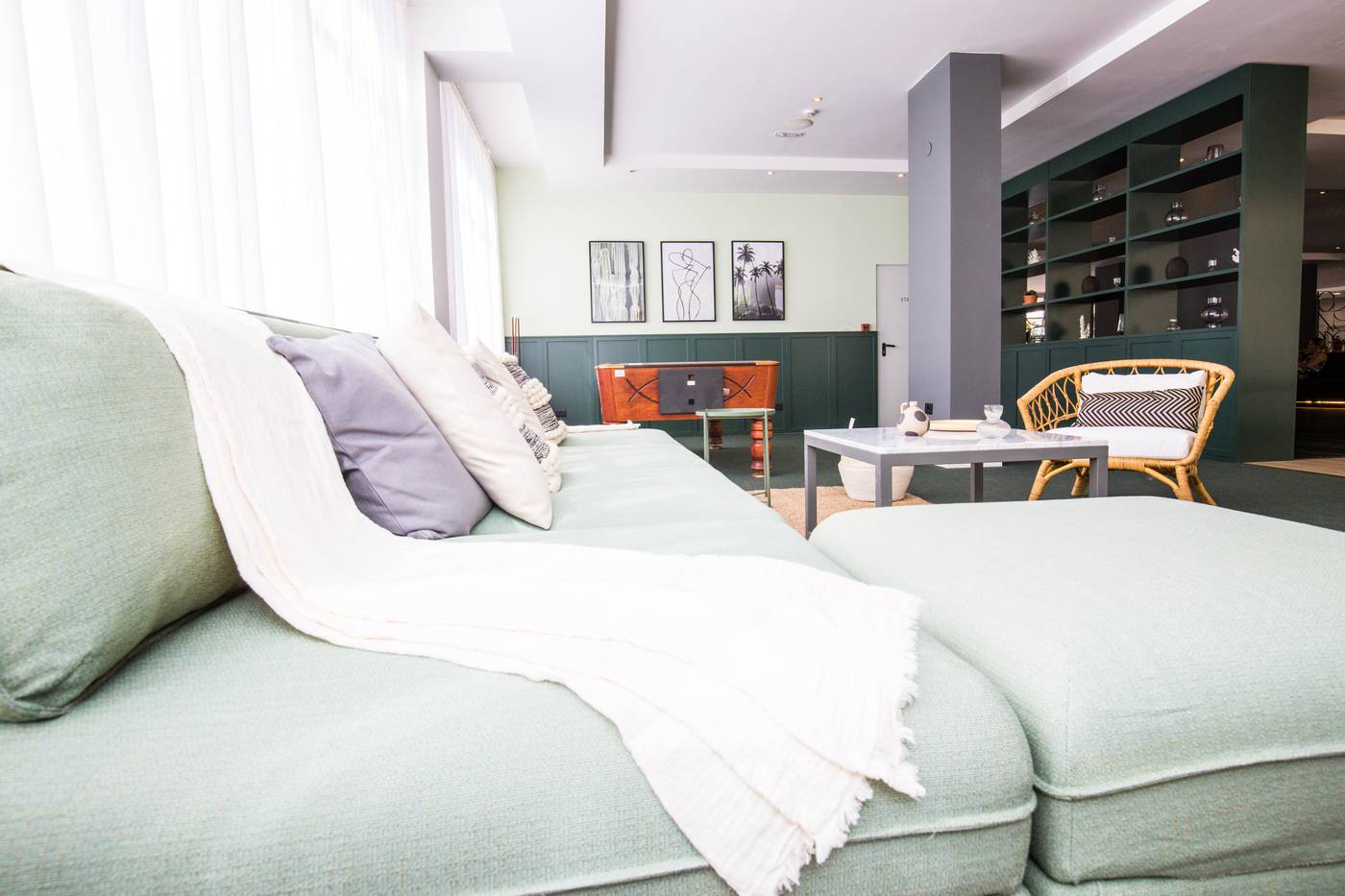 Coral-Suites---Spa---Adults-Only-Lobby-40