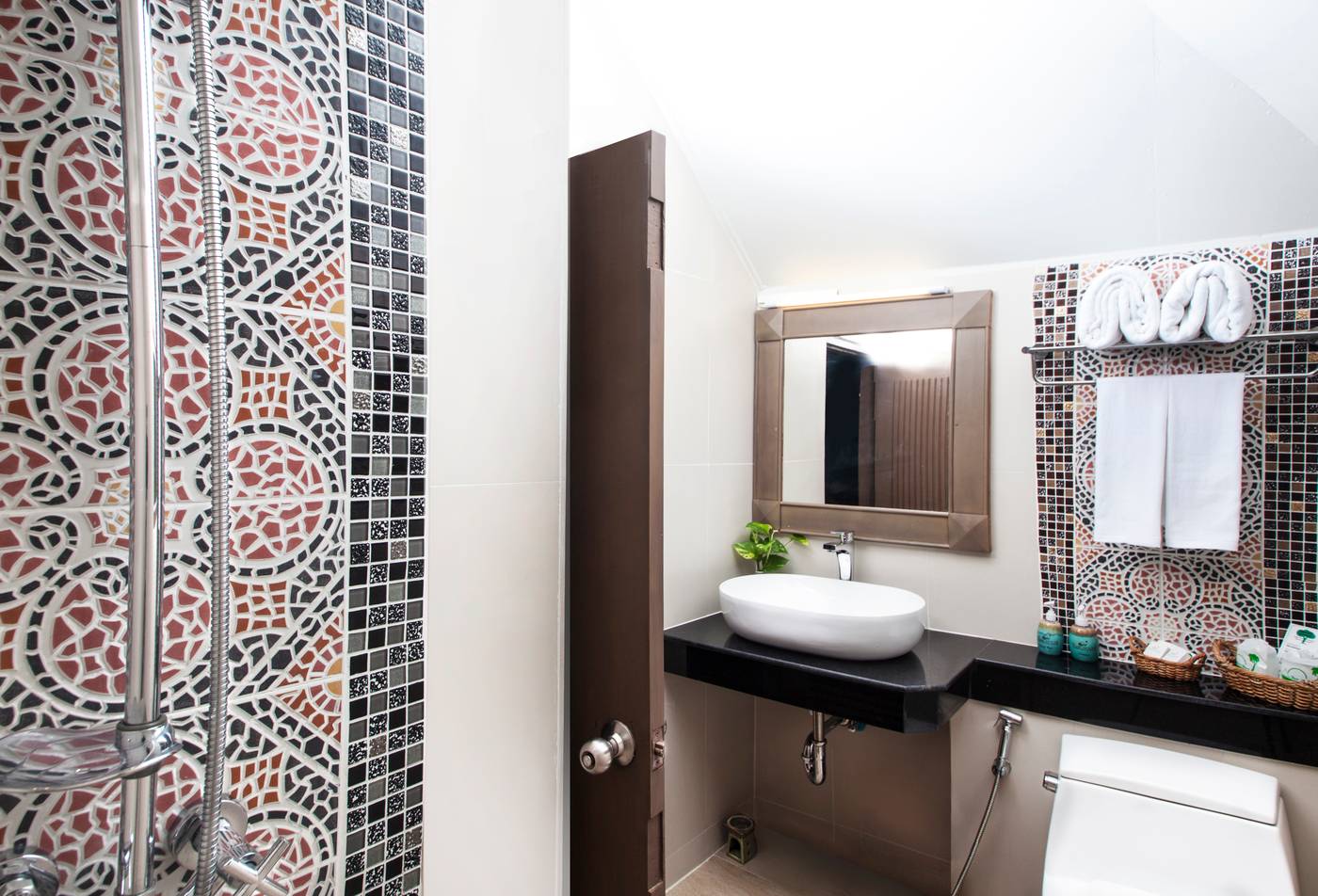 Fair-House-Beach-Resort--SHA-Extra---Room-42