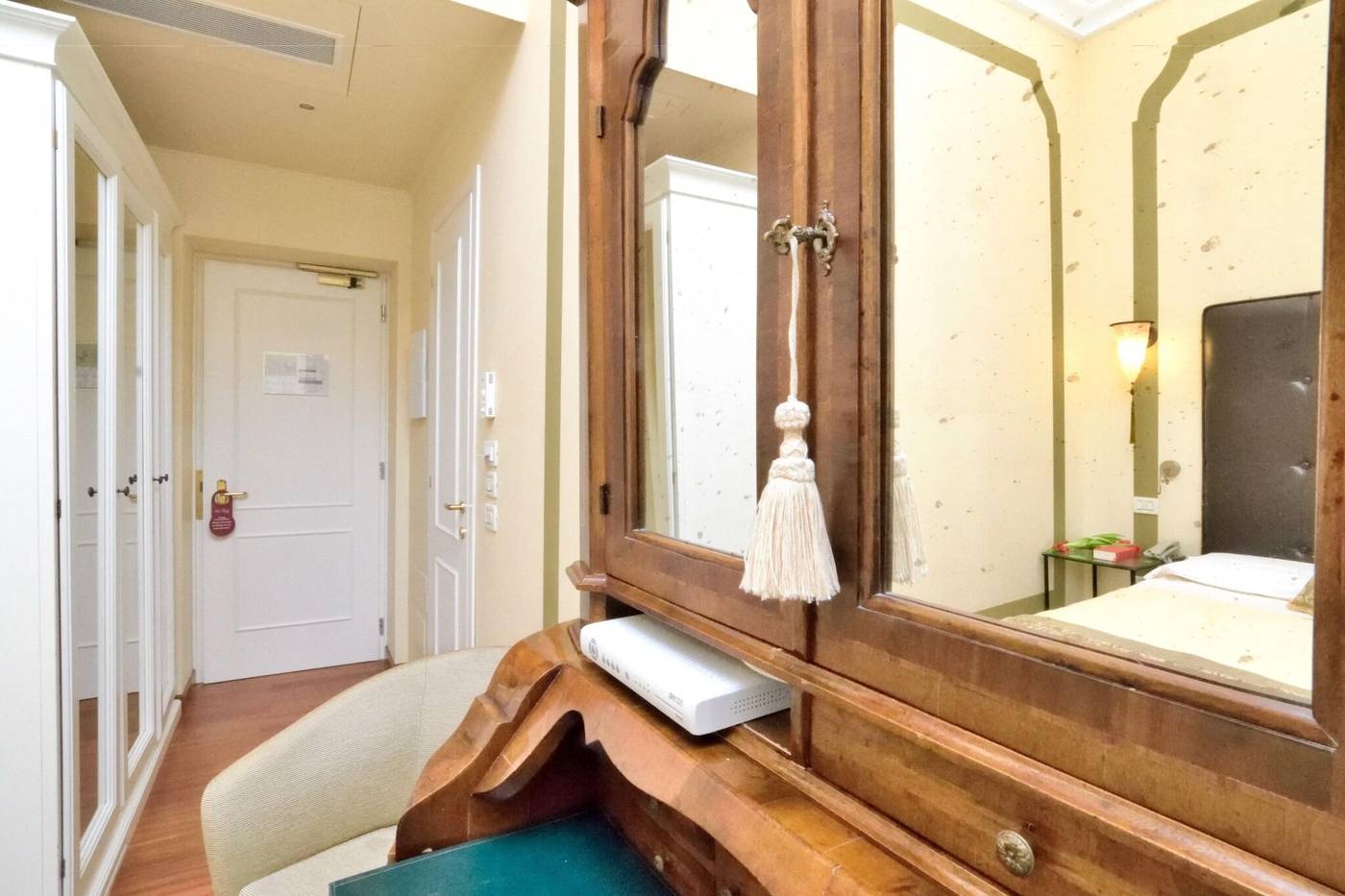 Hotel-Le-Isole-Room-23