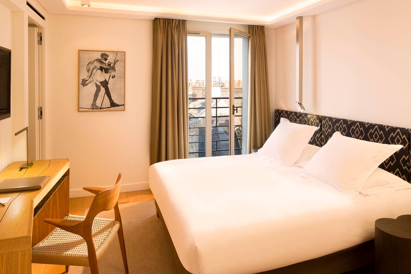 Marignan-Champs-Elysees-Room-21