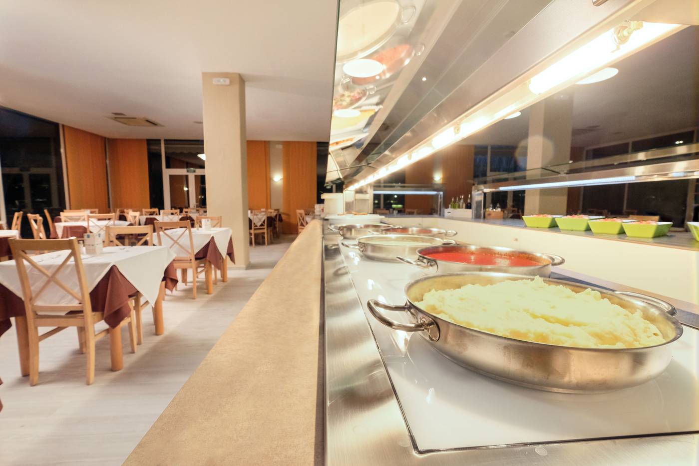 Azuline-Hotel-Pacific-Restaurant-29