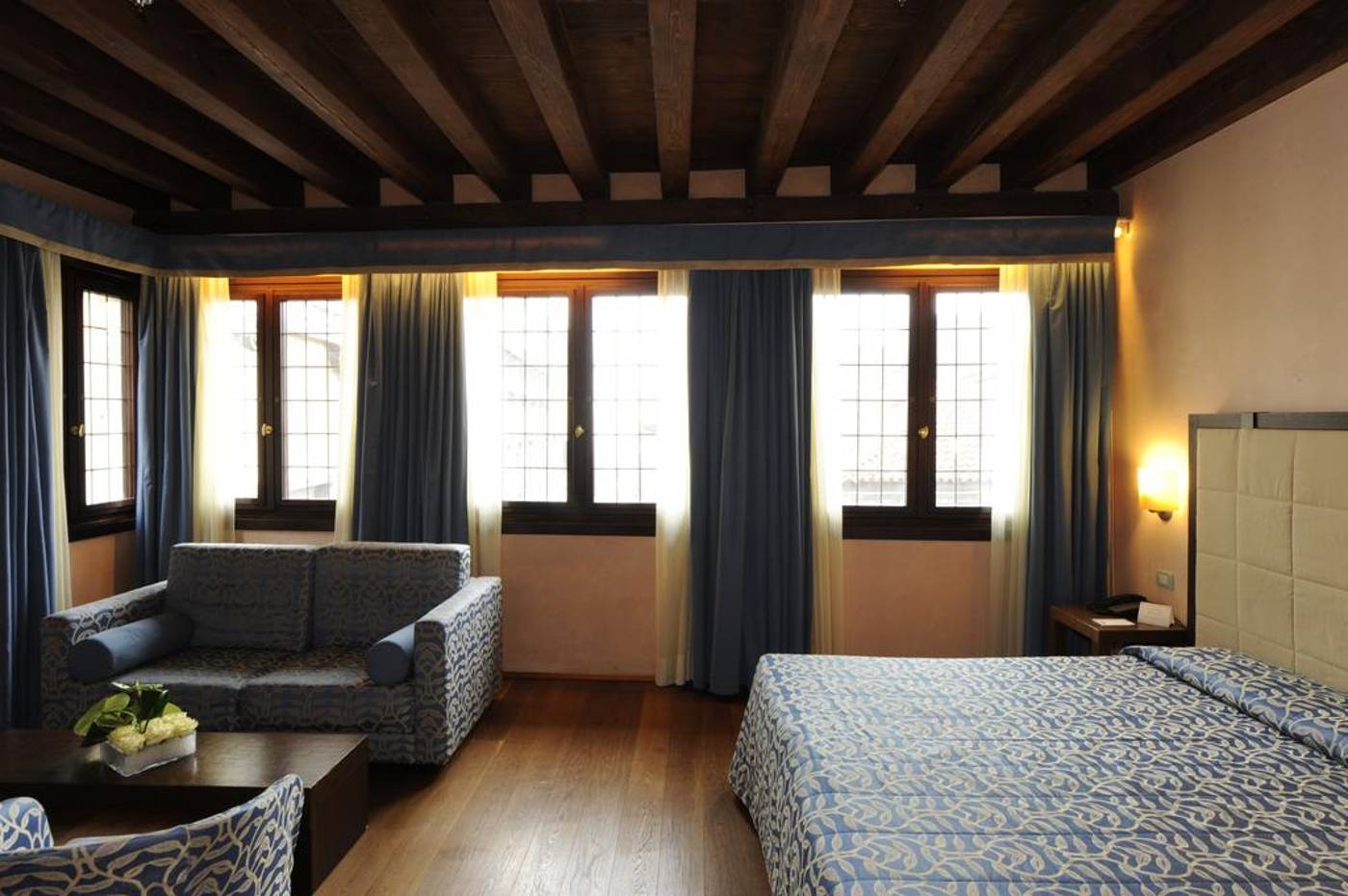 Palazzo-Selvadego-Room-9