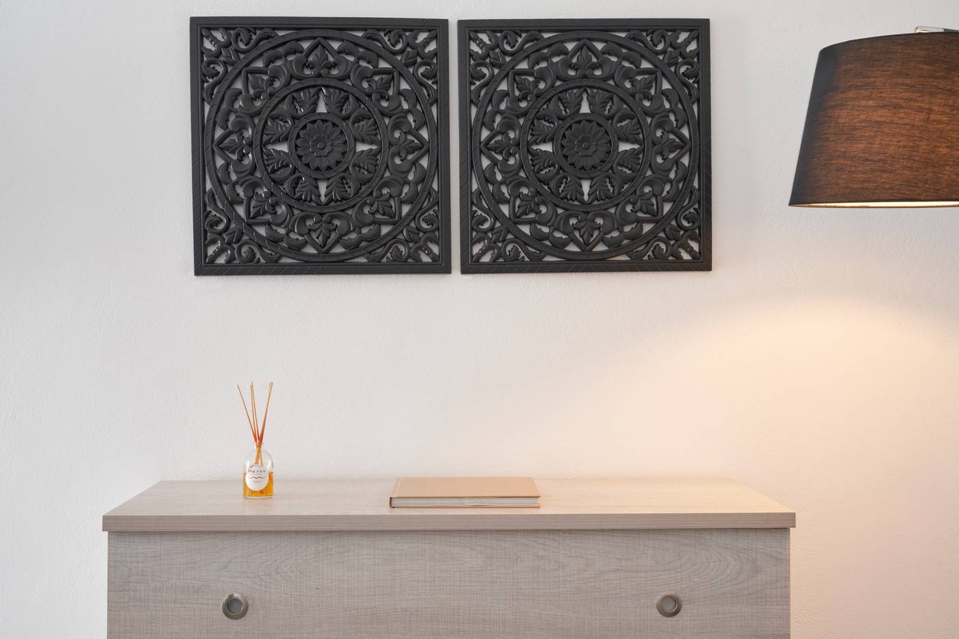 Mr-and-Mrs-White-Oia-Santorini-Room-25