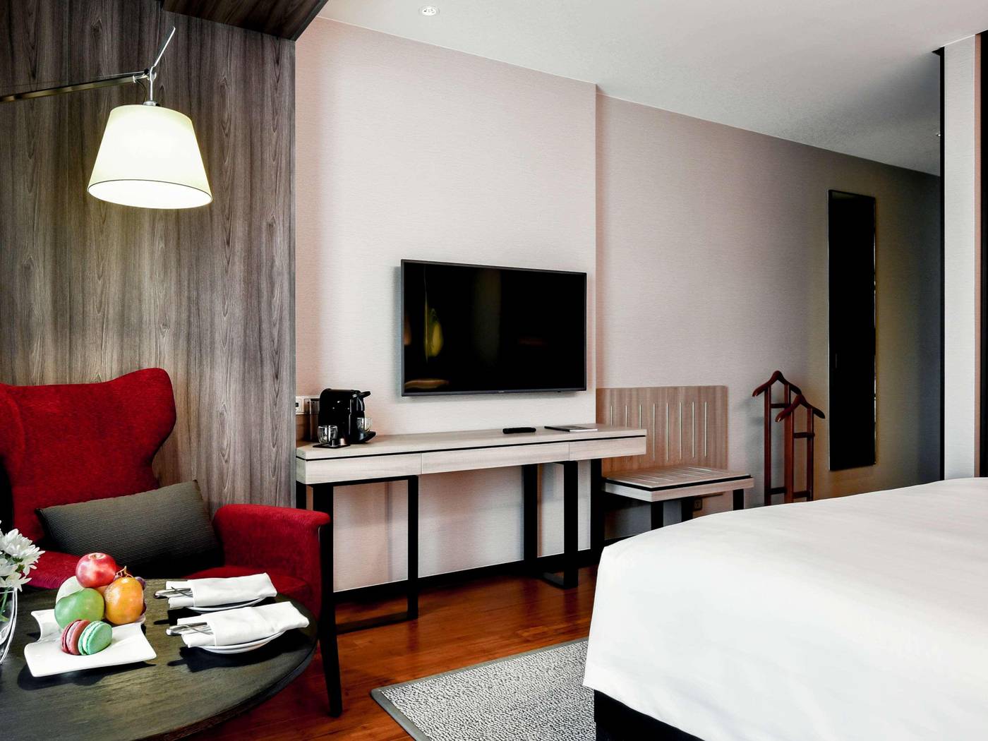 Pullman-Bangkok-King-Power-Room-35