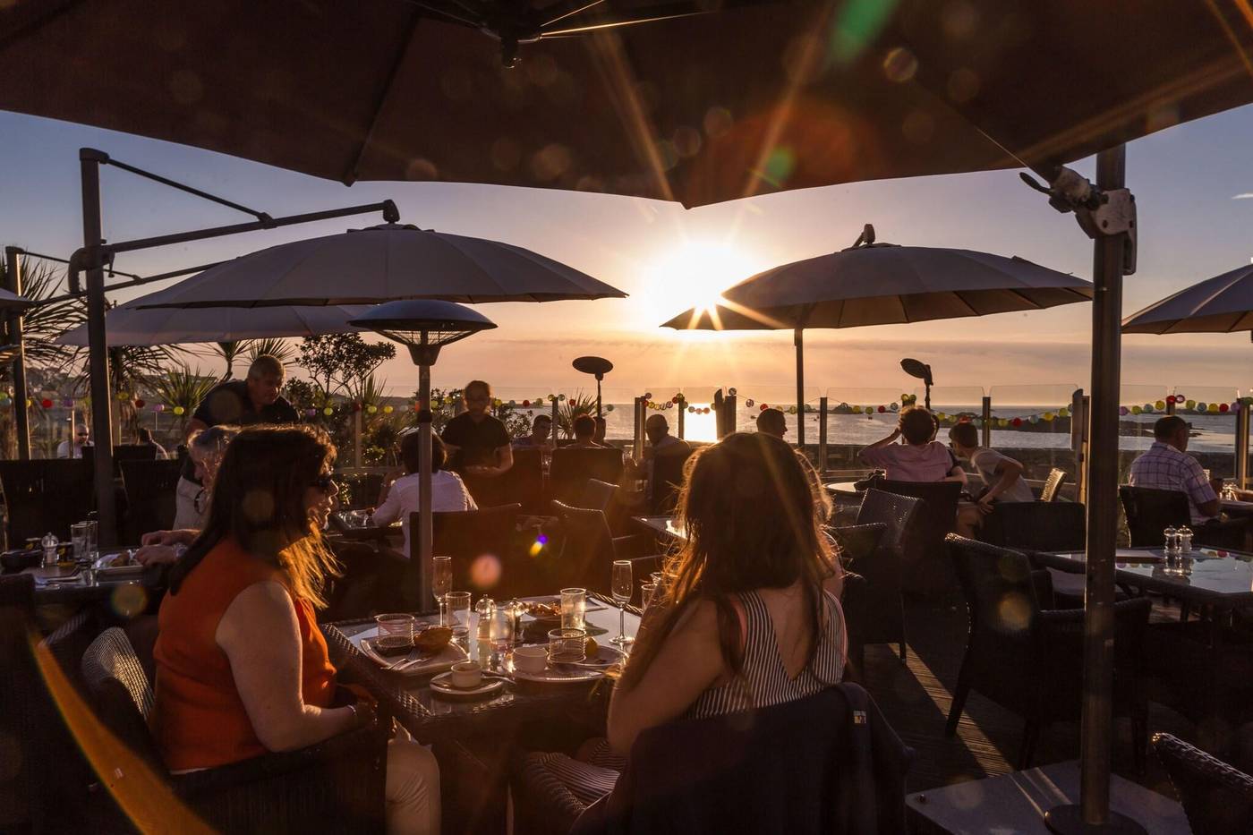 Cobo-Bay-Hotel-Restaurant-33