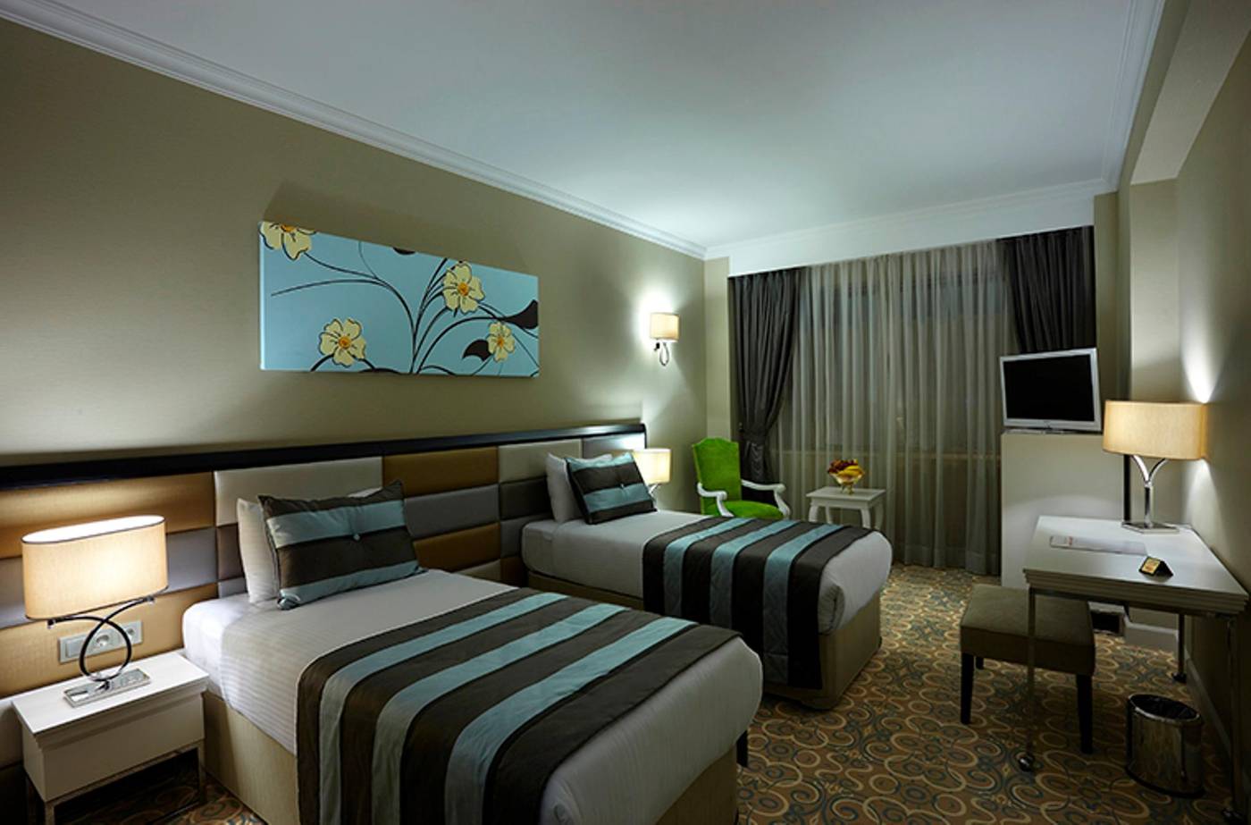 Taksim-Square-Hotel-Room-11