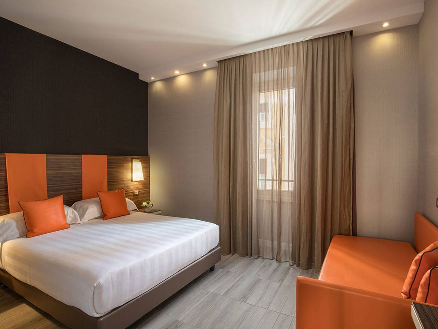 The-Republic-Room-17