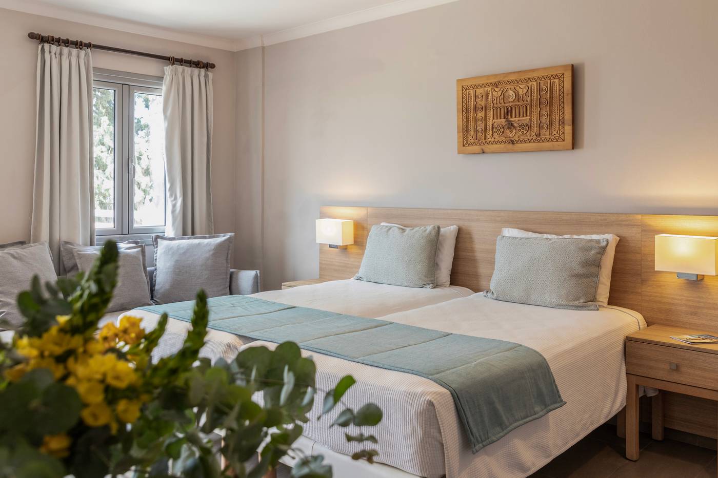 Louis-St-Elias-Resort---Waterpark-Room-42