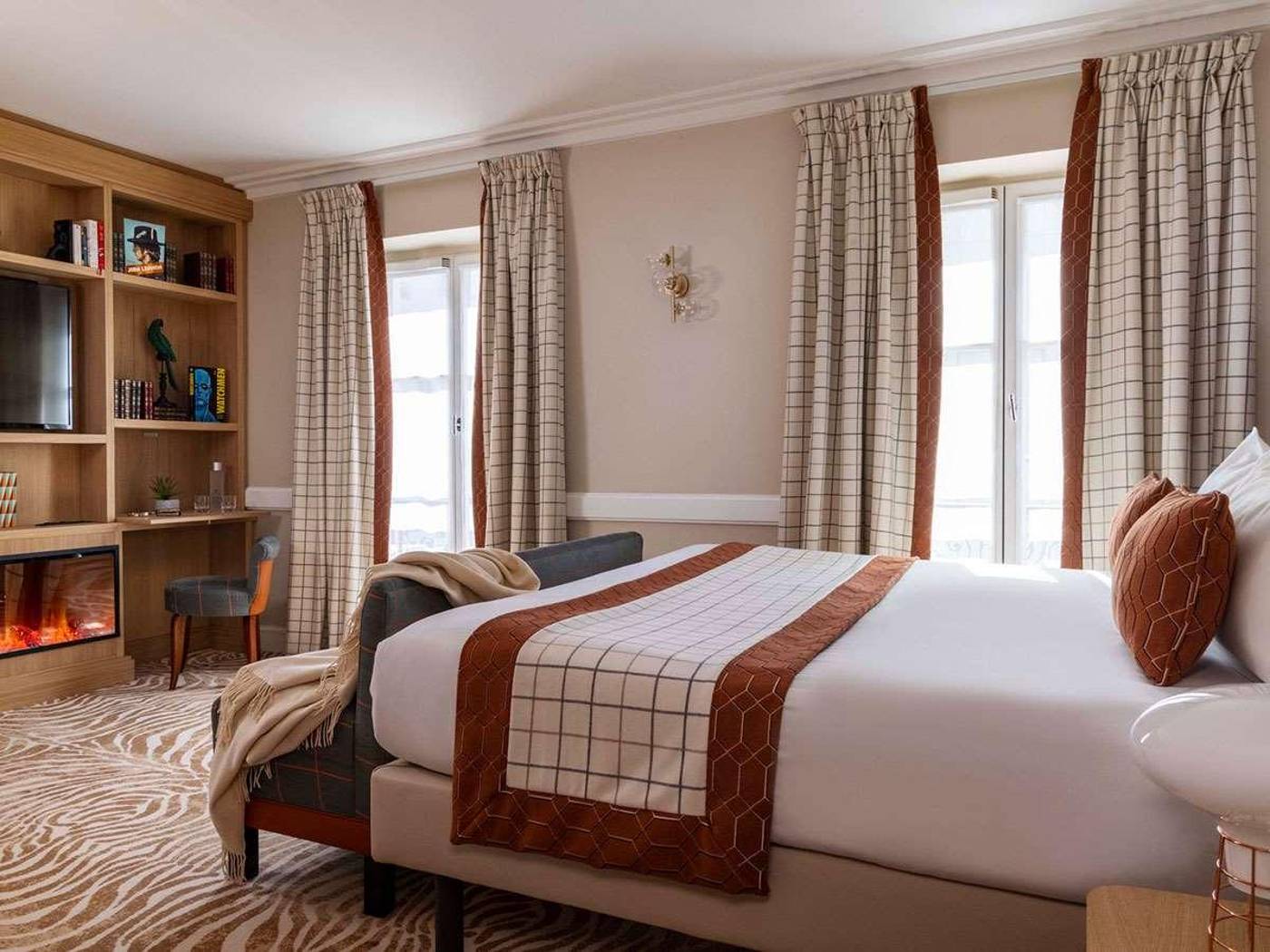 Hotel-Sleeping-Belle-Room-32