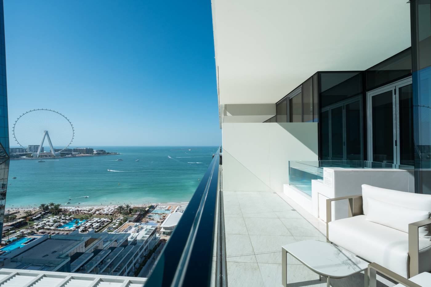 Five-Luxe-Hotel-Room-45