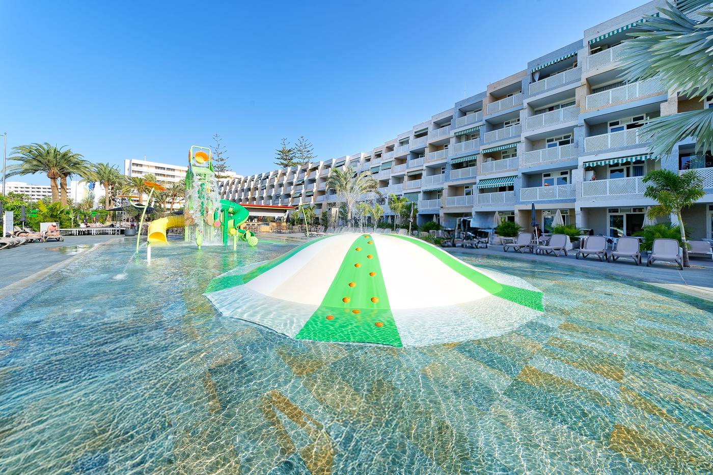 Jardin-del-Atlantico-Pool-2