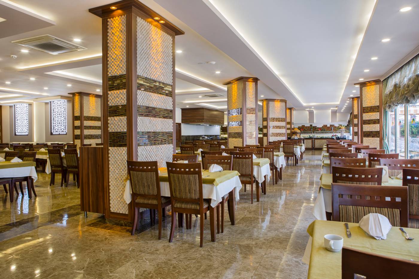 Kleopatra-Royal-Palm-Hotel-Restaurant-38