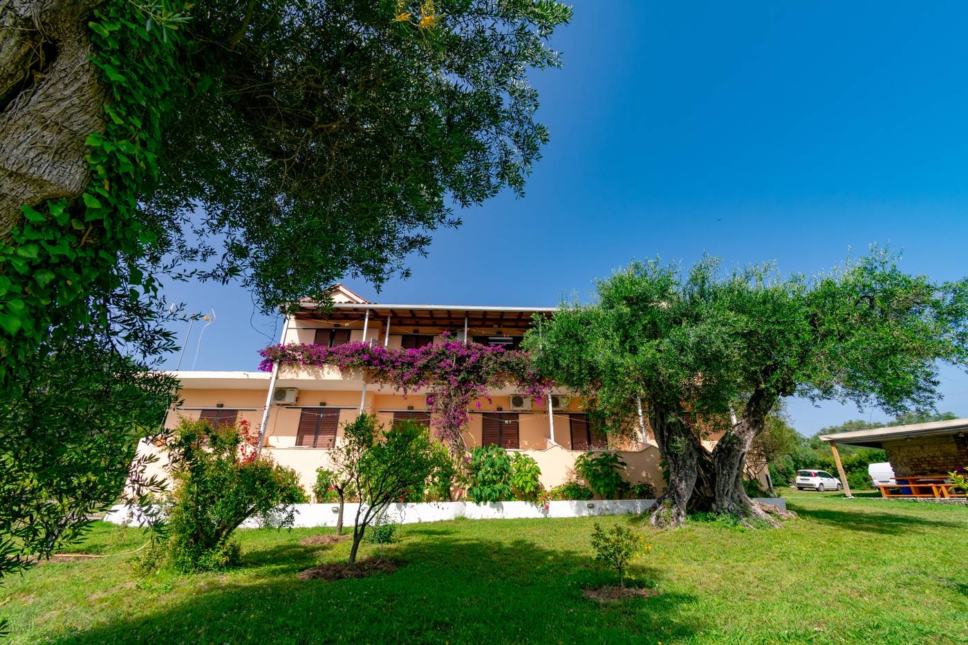 Marilena-Apartmets---Studios-General-view-9