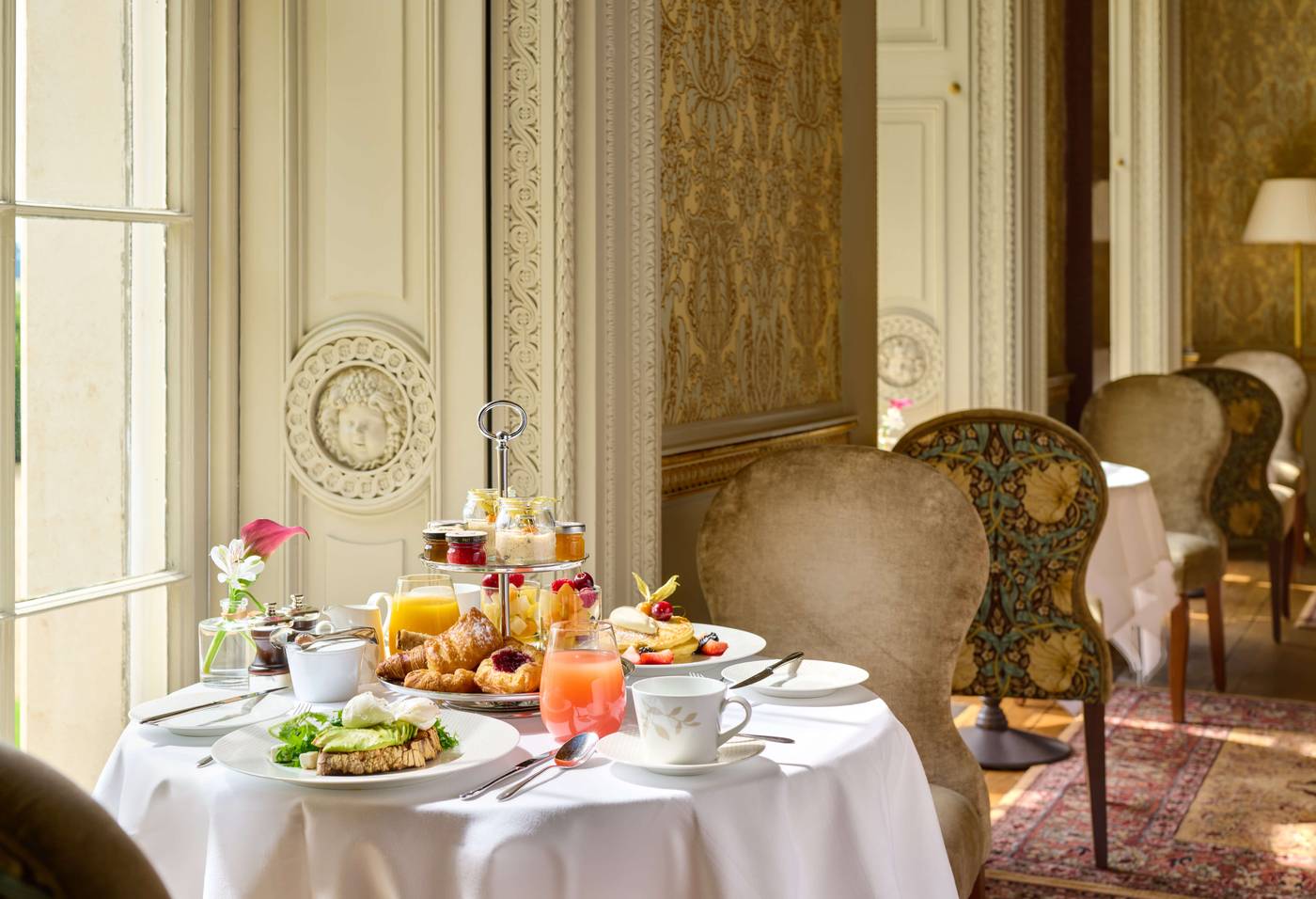 Carton-House--a-Fairmont-Managed-Hotel-Room-18