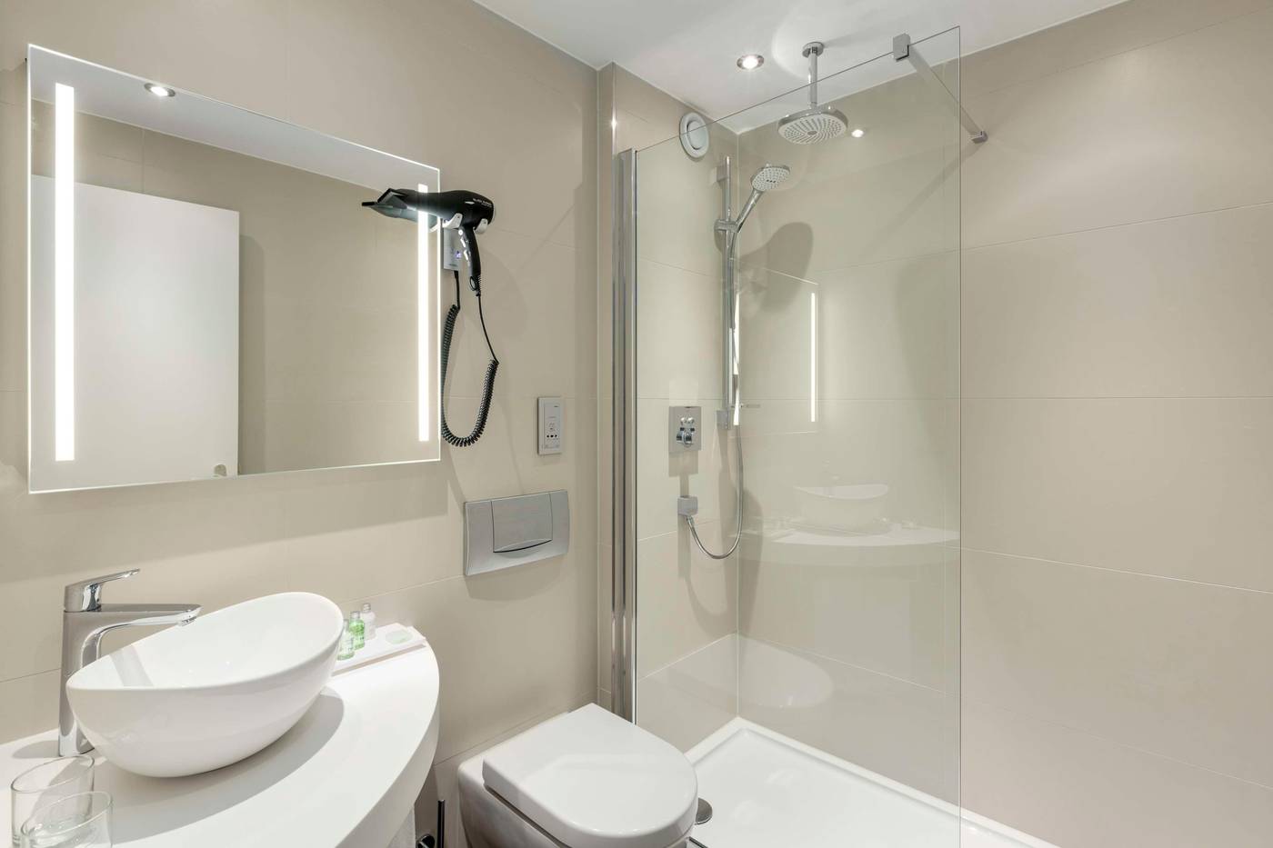 NH Utrecht-Netherlands-UTRECHT-Room-9