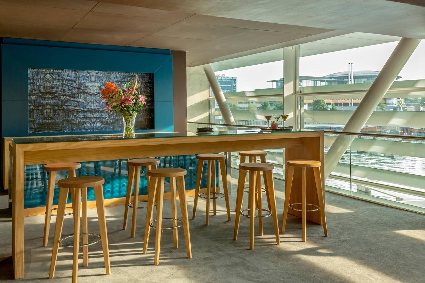 Room-Mate-Aitana-Bar-14