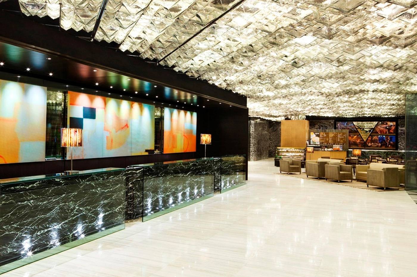 The-Kowloon-Hotel-Lobby-7