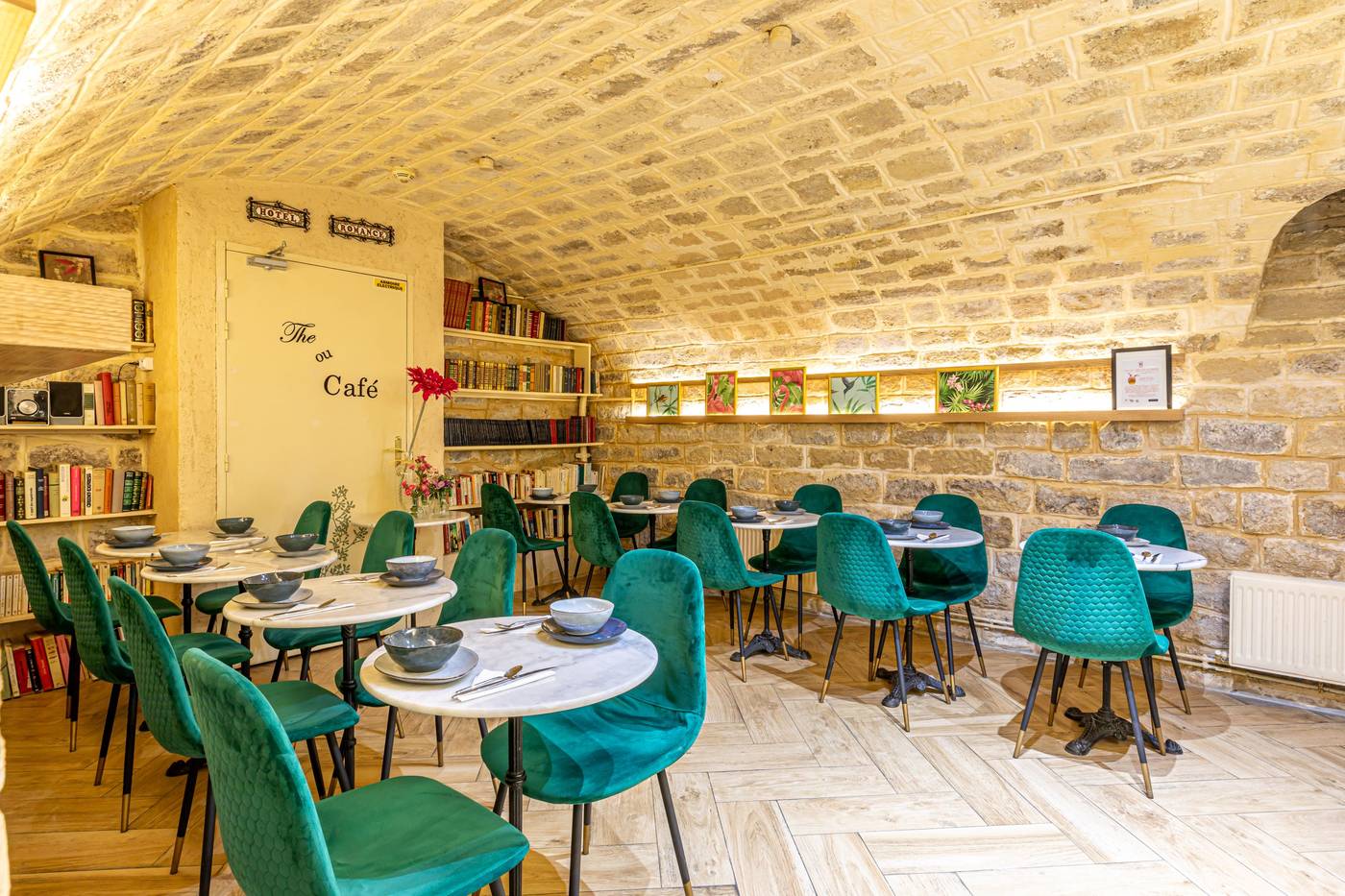 Hotel-Romance-Malesherbes-by-Patrick-Hayat-Restaurant-38