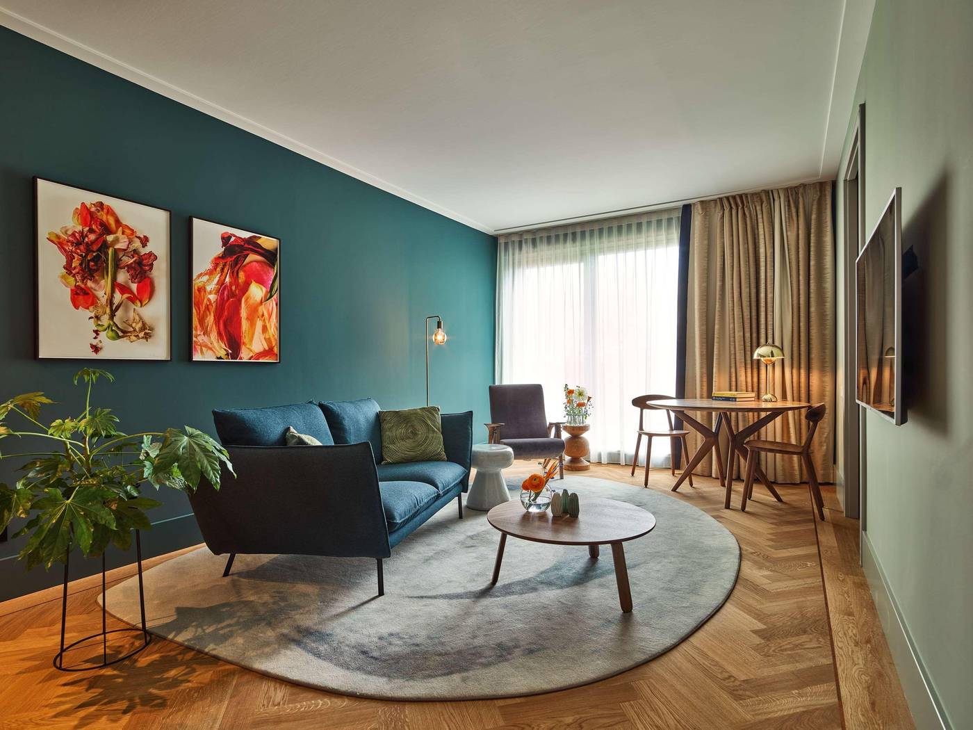 Hyatt-Regency-Amsterdam-Room-29