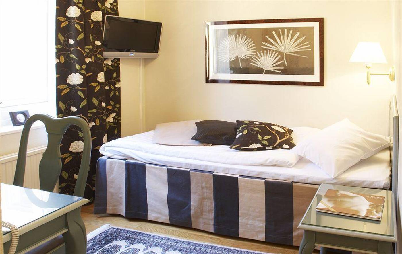 Royal-Sweden-Gothenburg-General view-6